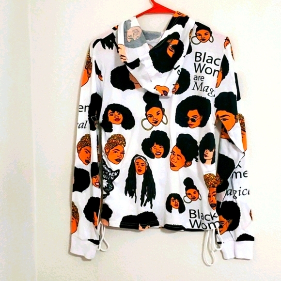 ON FIRE 'Black Women Are Magic Hoodie Lrg - Picture 3 of 7
